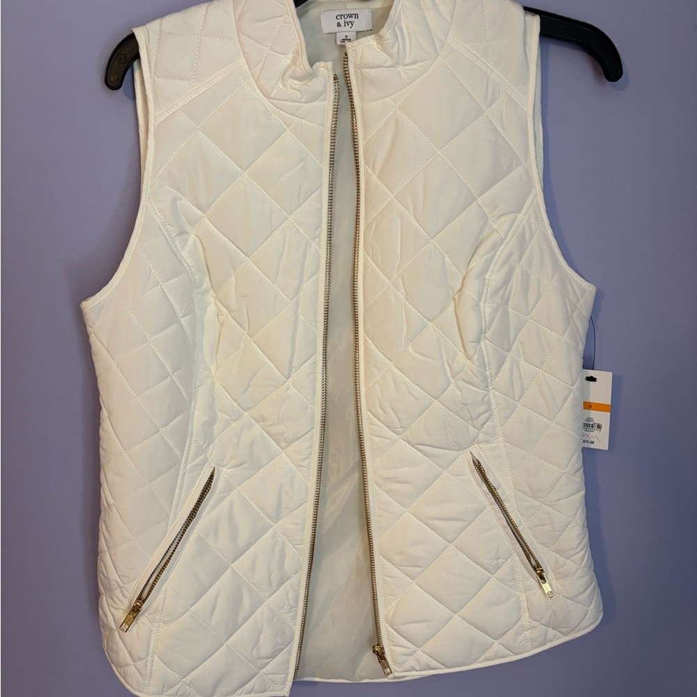 NWT Crown & Ivy Women's Ivory White Quilted Vest